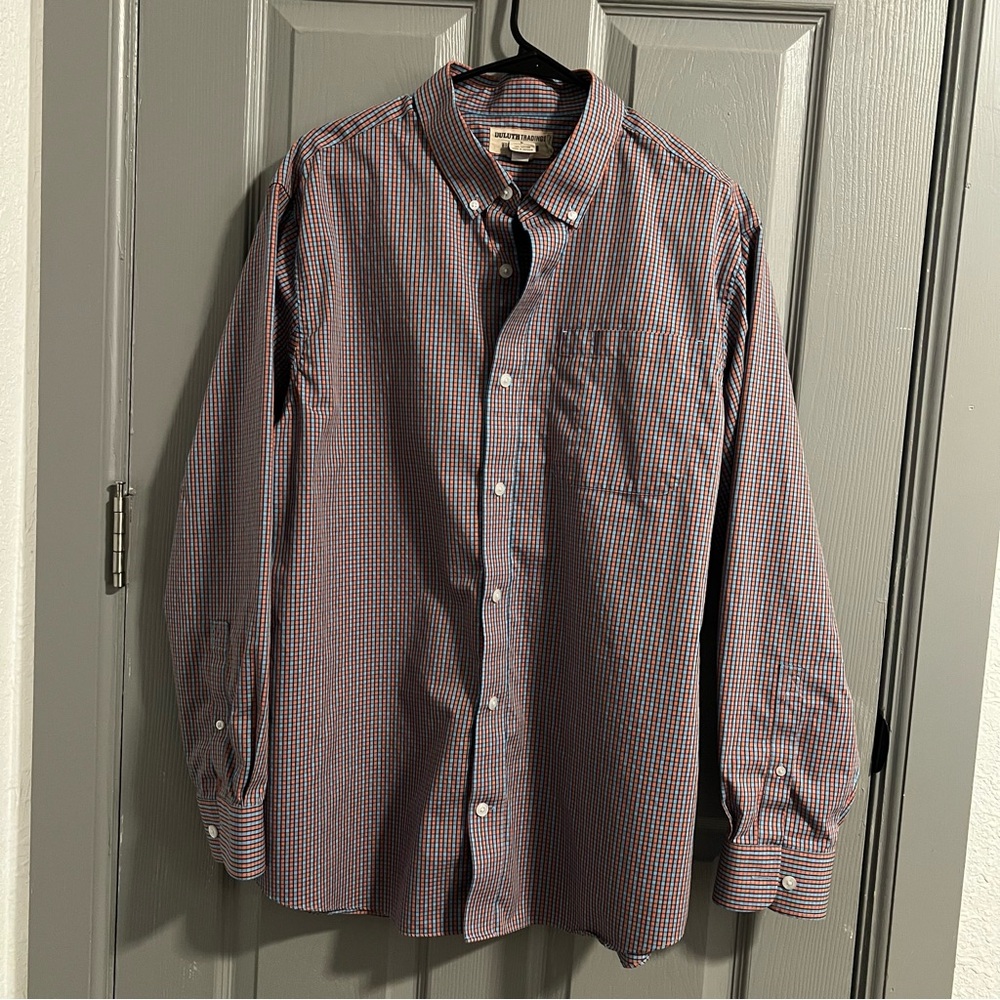 Duluth Trading Co Relaxed Fit Wrinkle Fighter Button Checkered Shirt - Picture 5 of 6